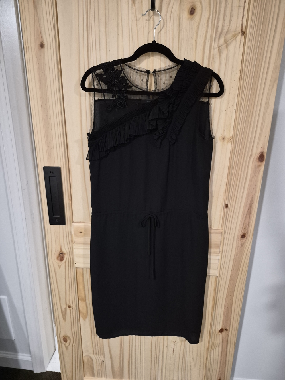 BCBGMaxAzria Black One-Shoulder Ruffle Midi Dress